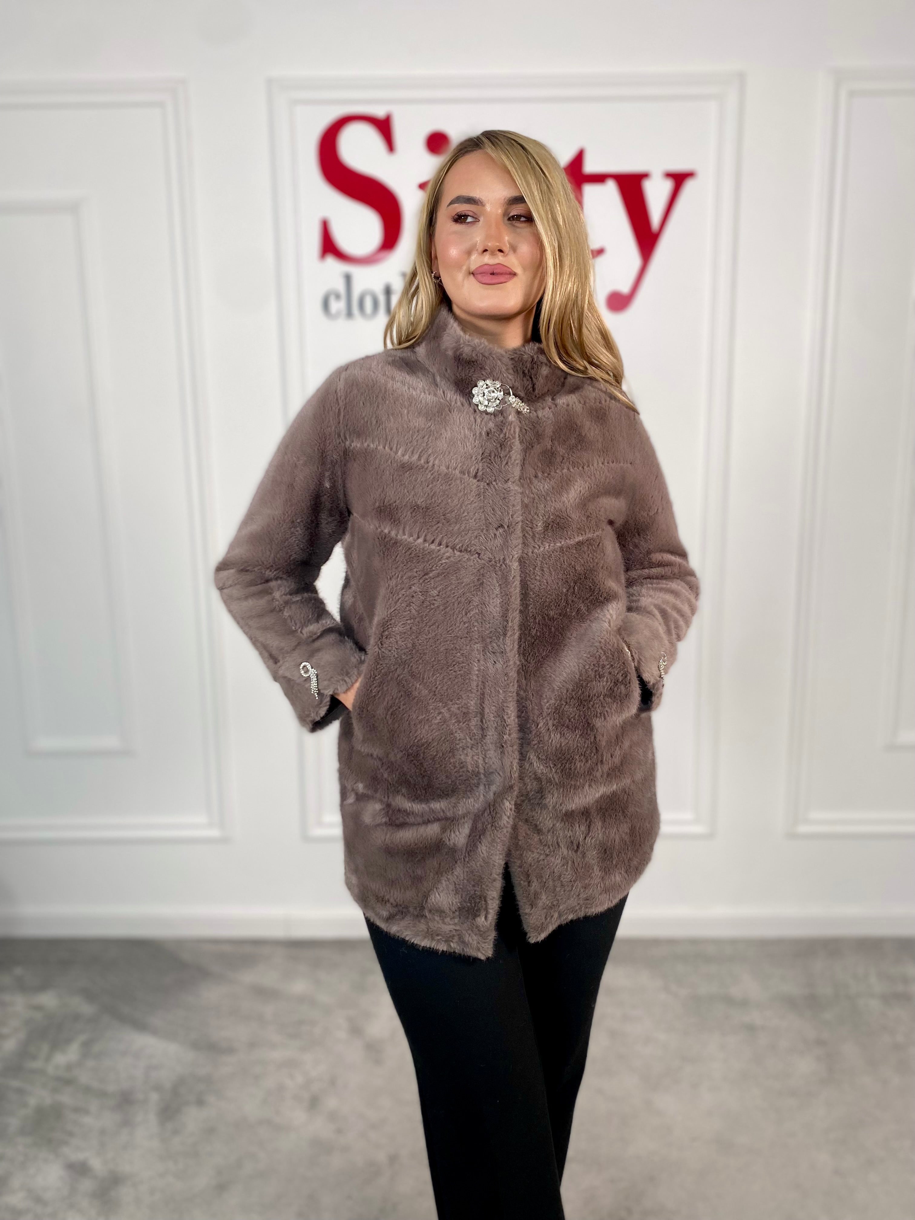 Capa blana ecologica Tasia