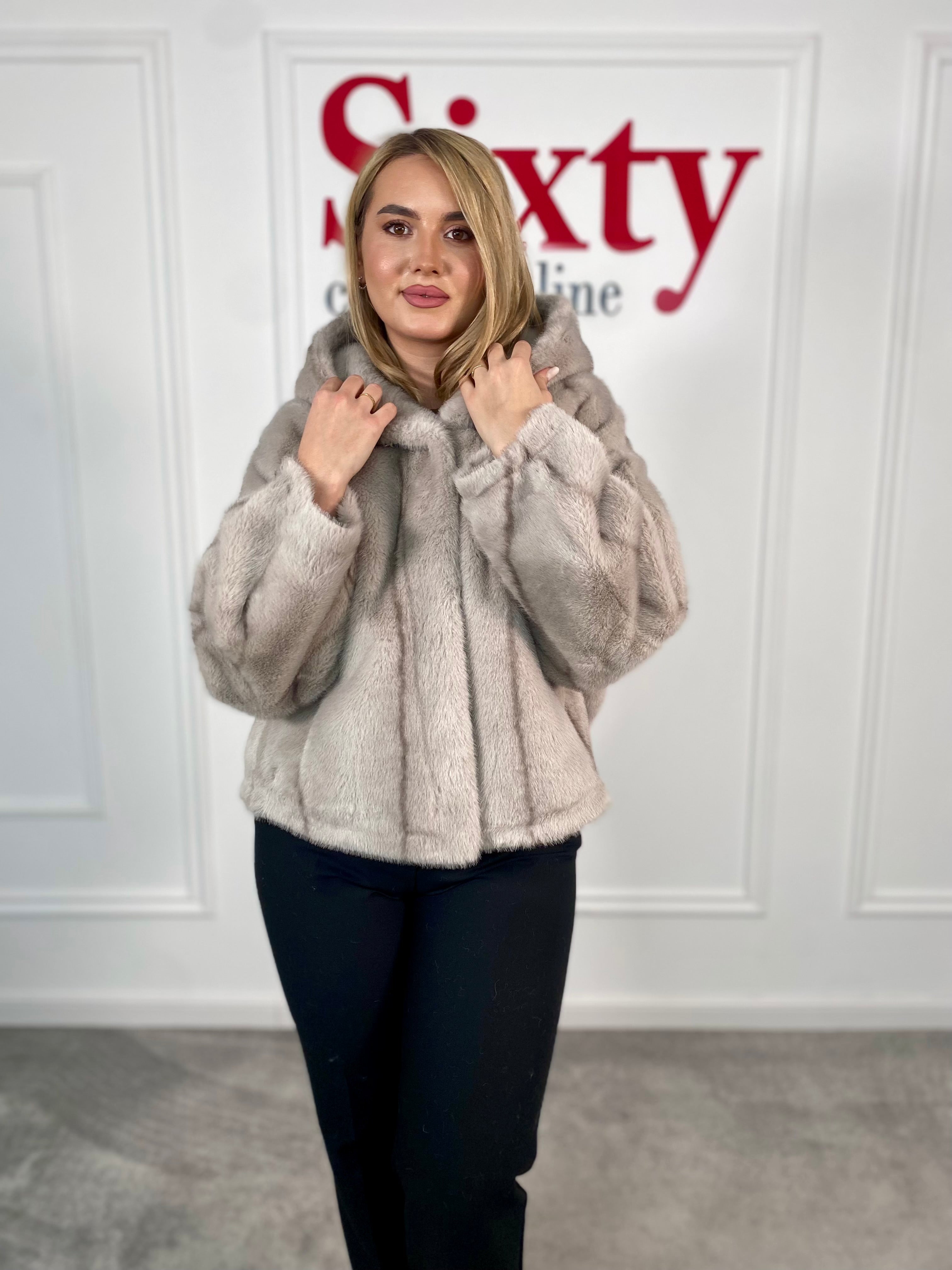 Geaca blana ecologica Oli