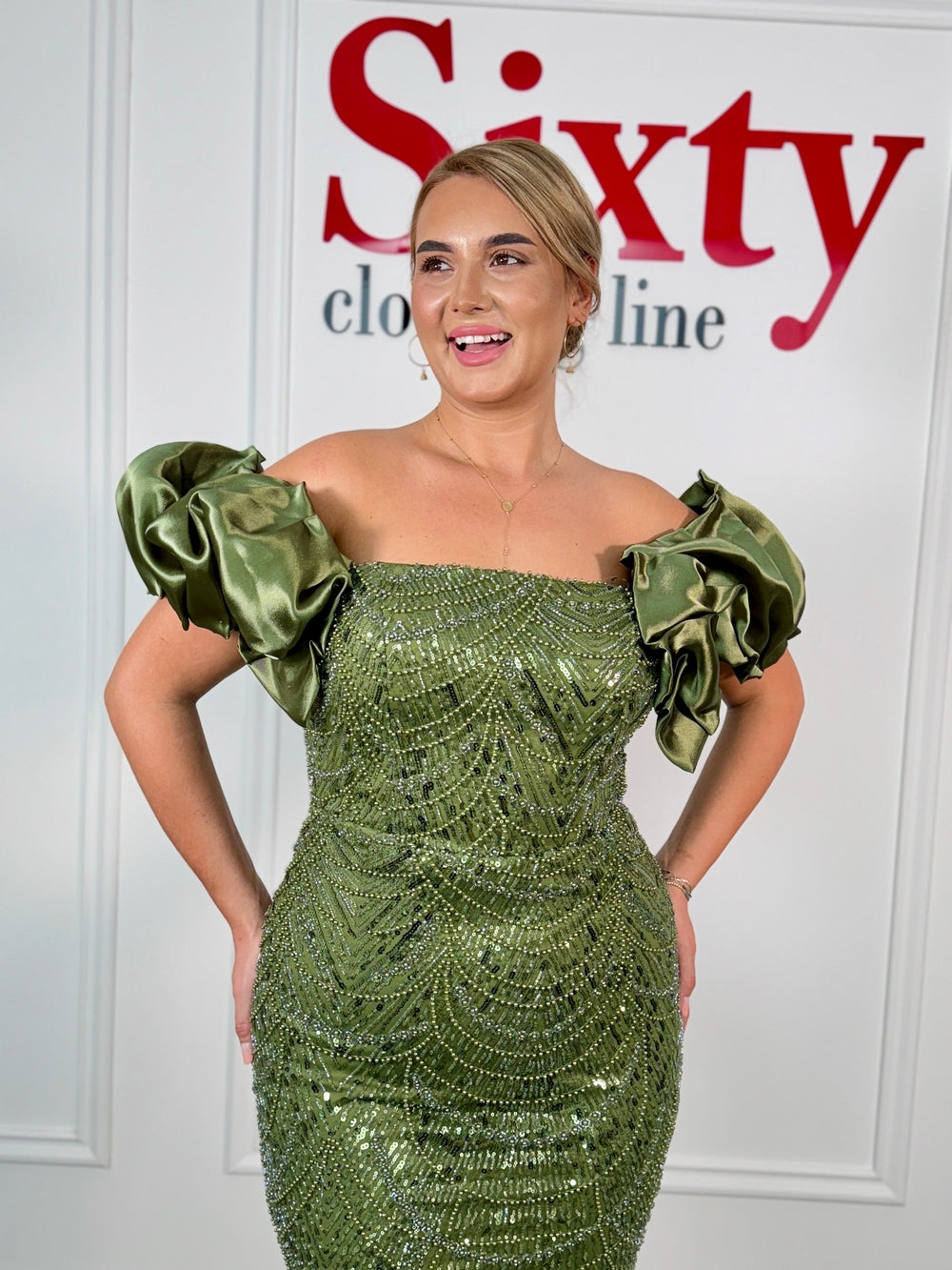 Rochie dantela cu perle Glamour