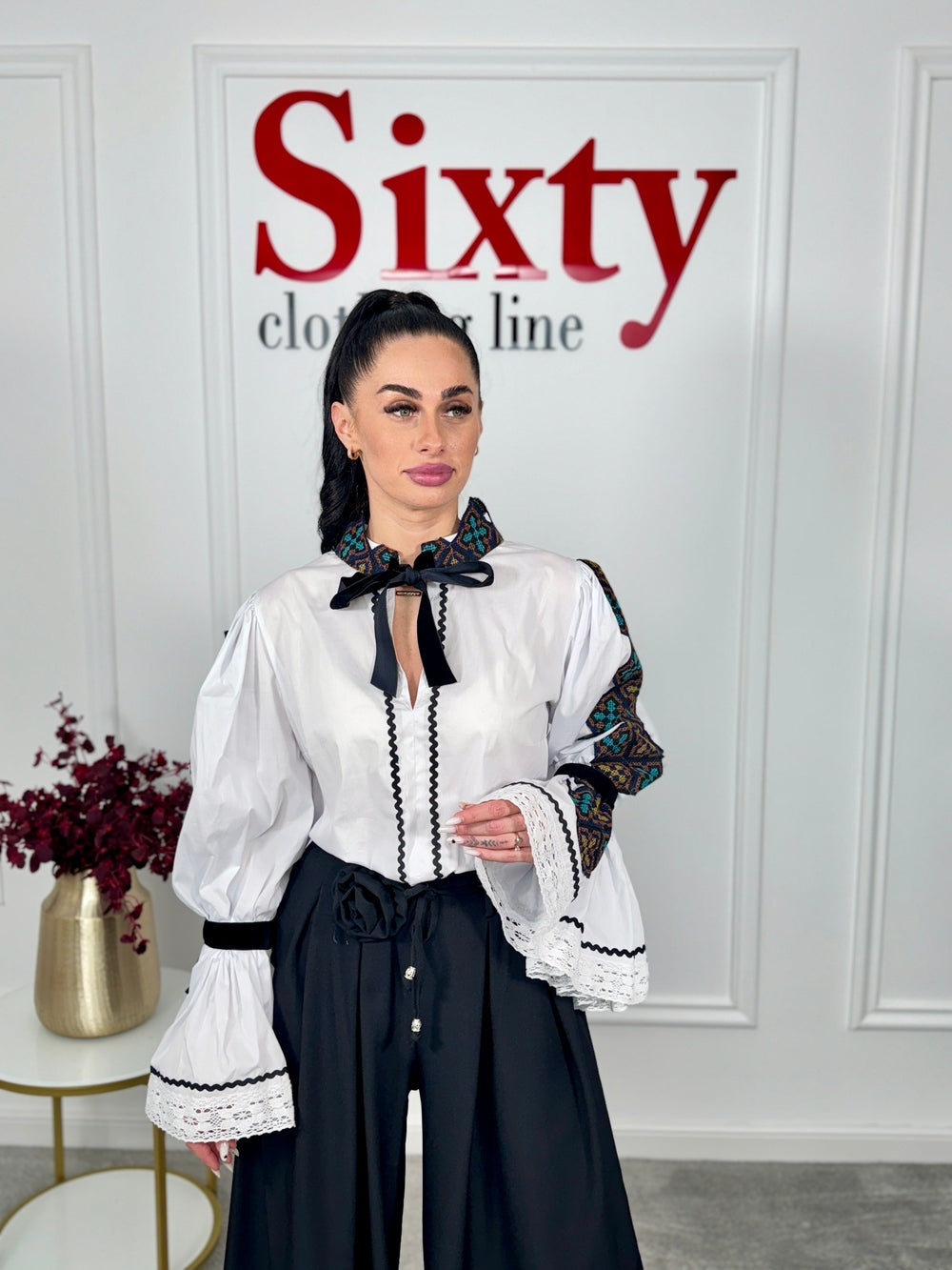 Ie traditionala Ilinca