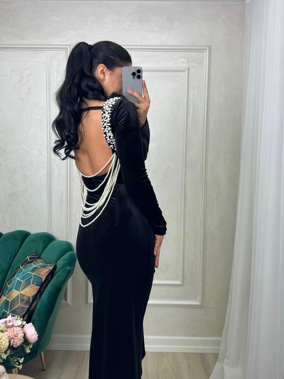 Rochie catifea cu perle Lenia