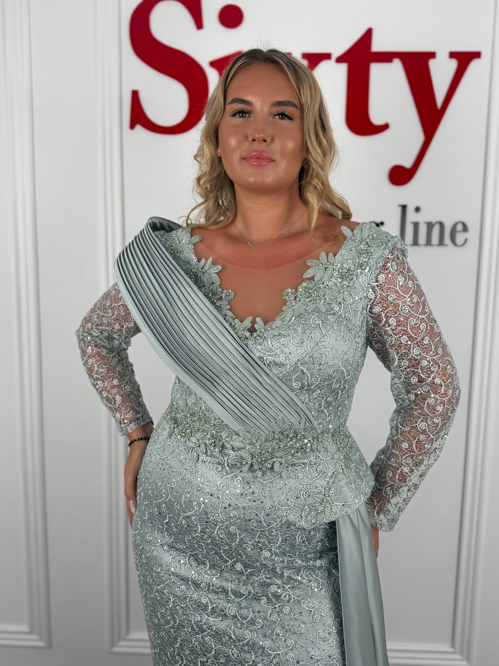Rochie dantela cu paiete Reina