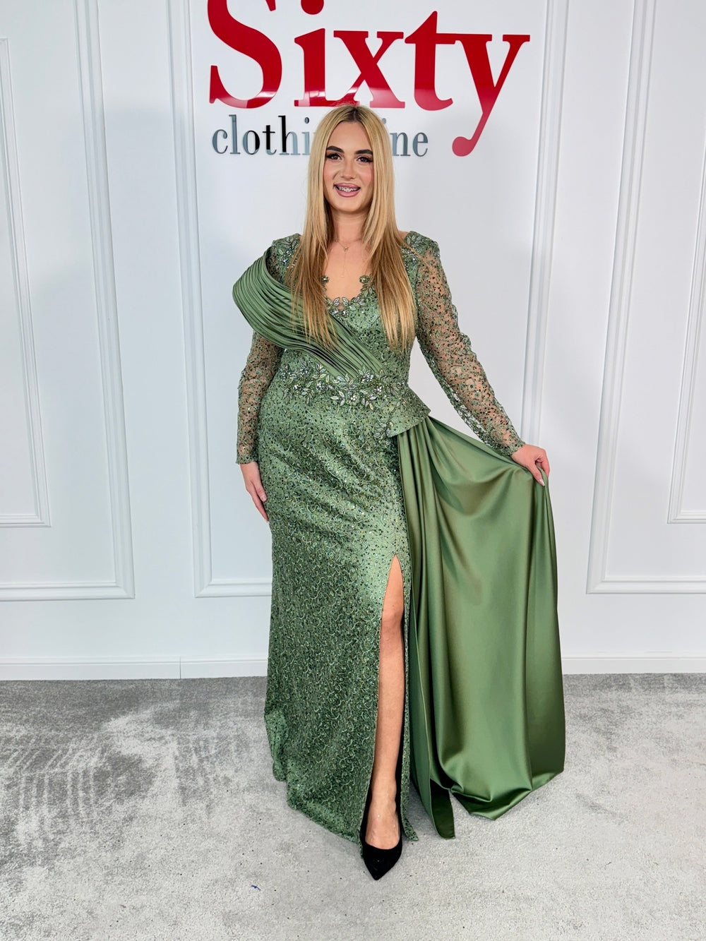 Rochie dantela cu paiete Reina