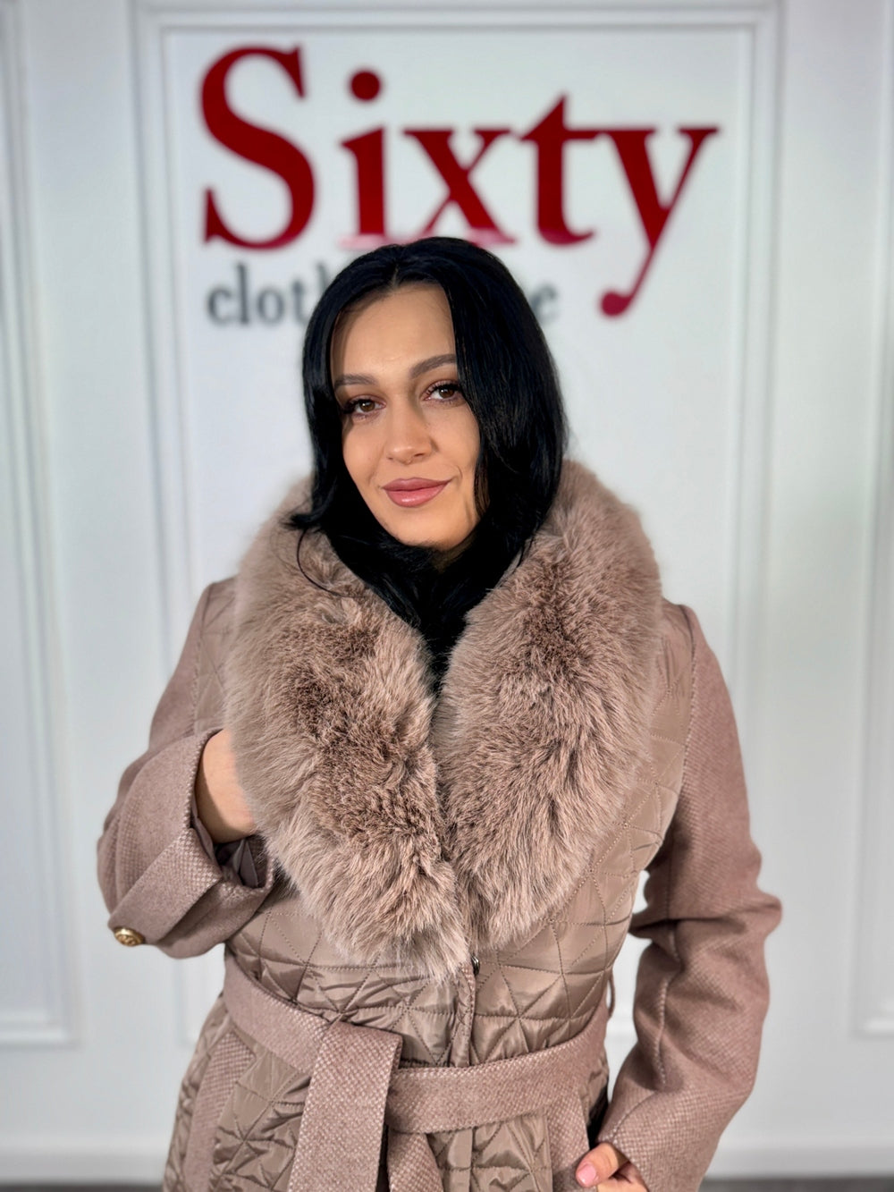 Palton stofa cu blana ecologica Nora