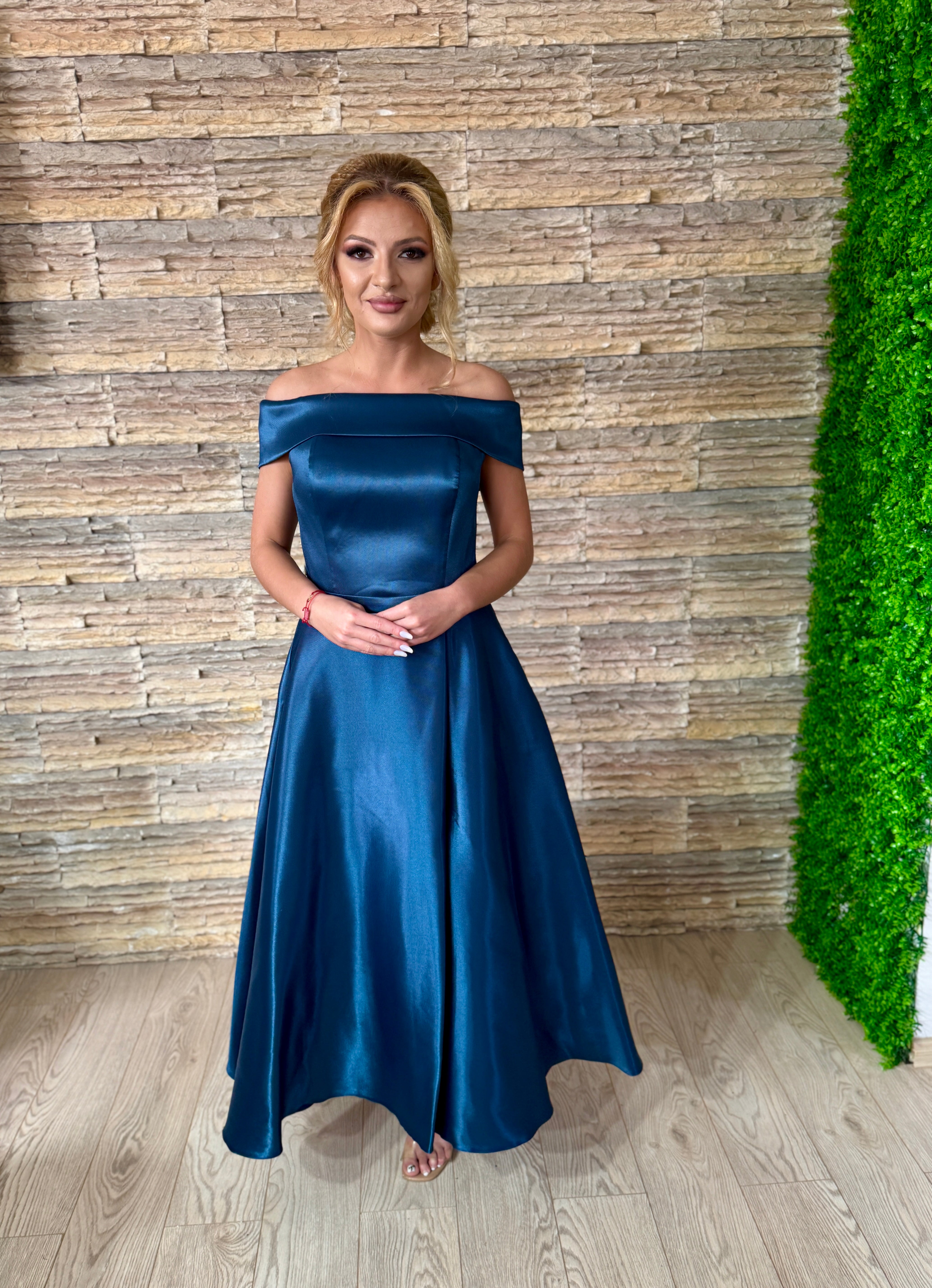 Rochie tafta Jemi