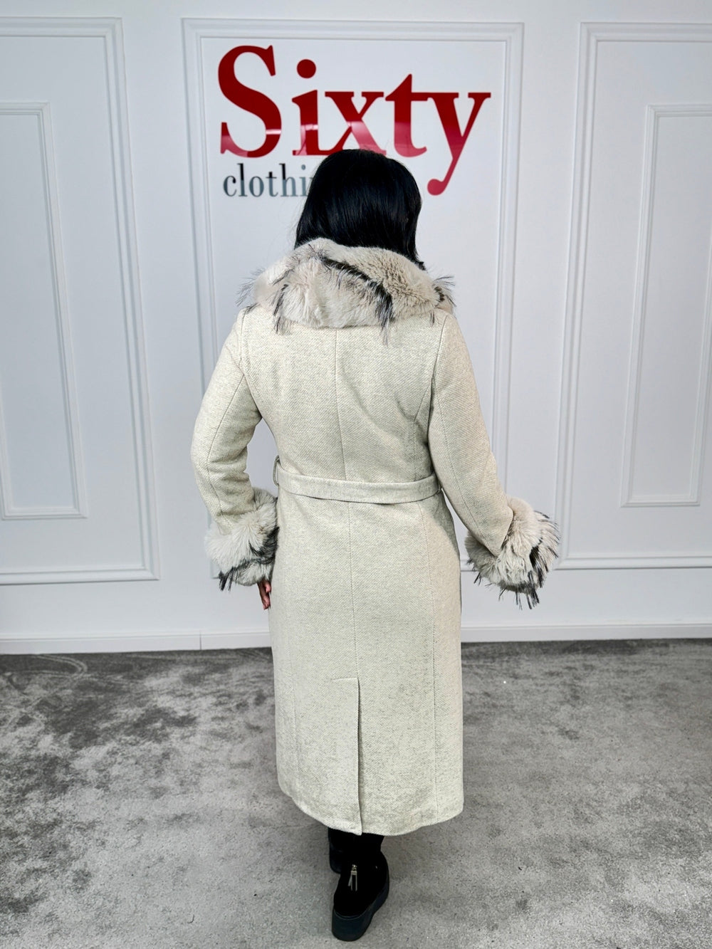 Palton stofa cu blana ecologică Bianka