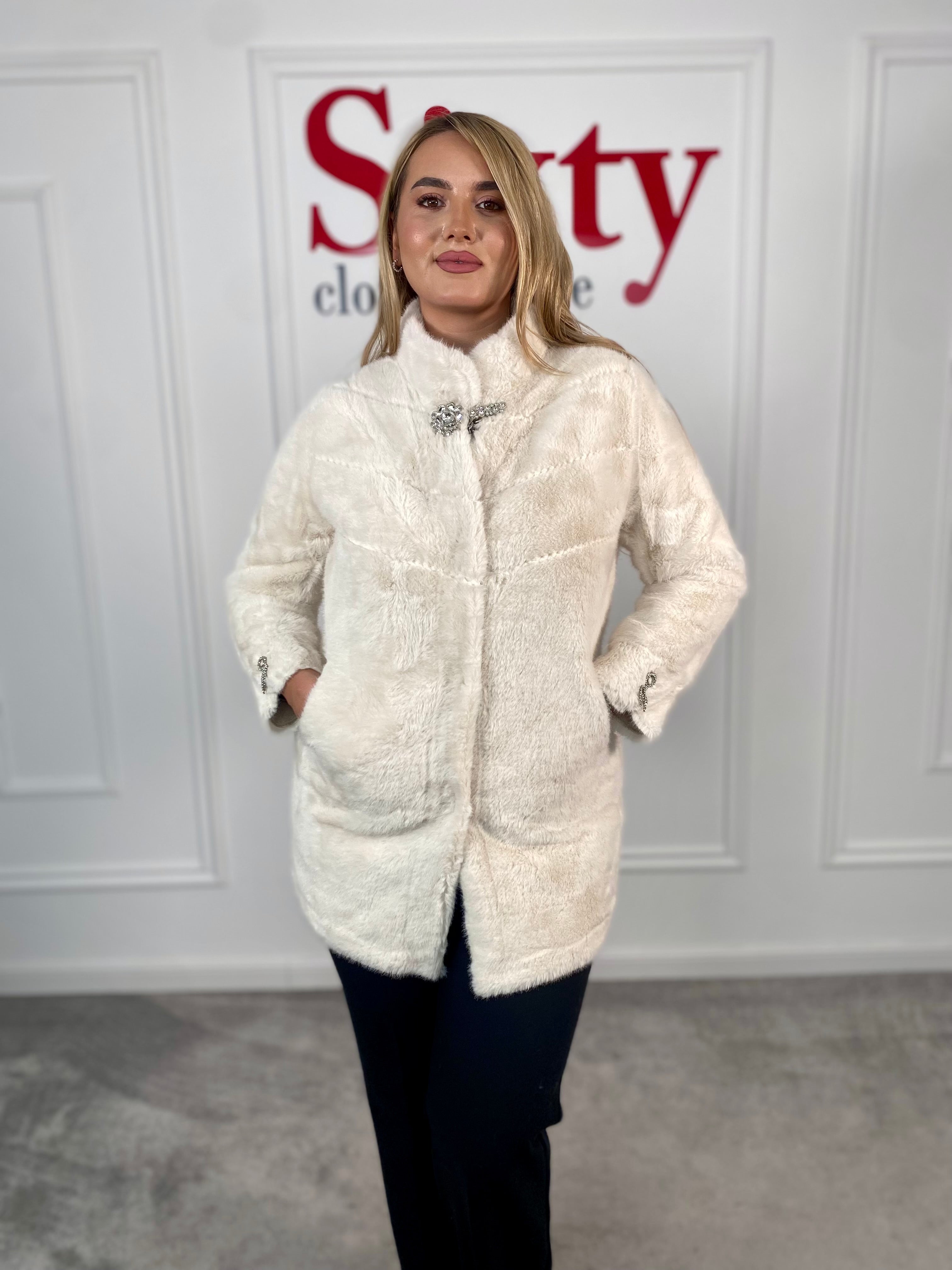 Capa blana ecologica Tasia