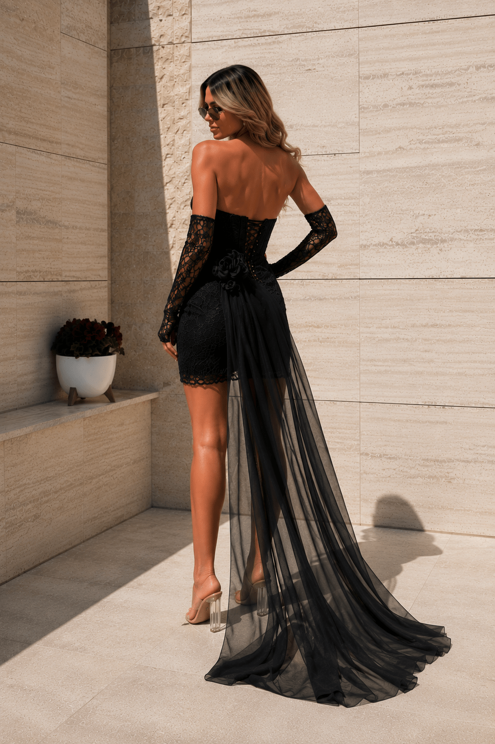 Rochie dantela cu paiete Tixi