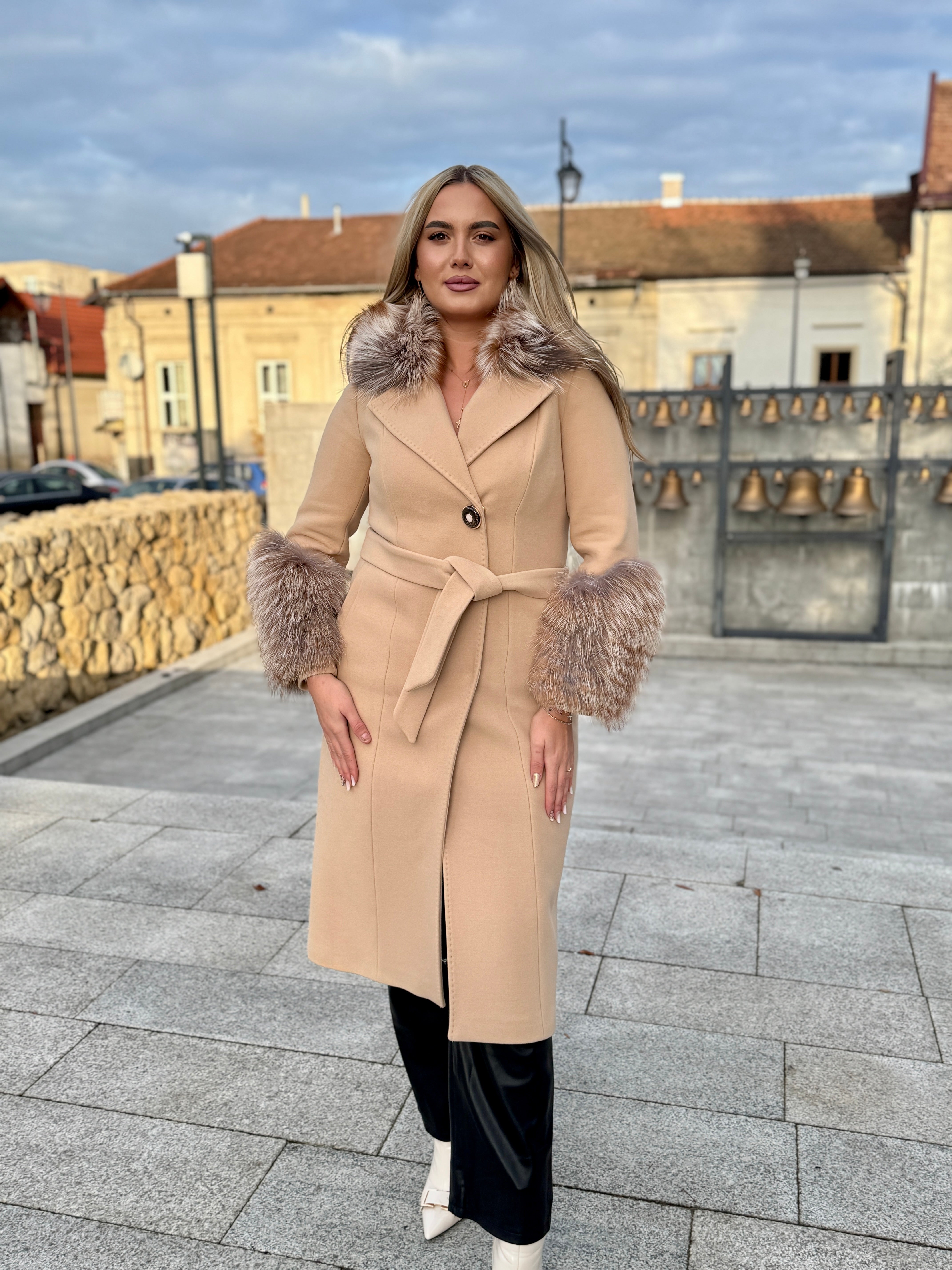 Palton lana si casmir cu blana naturala Olivia