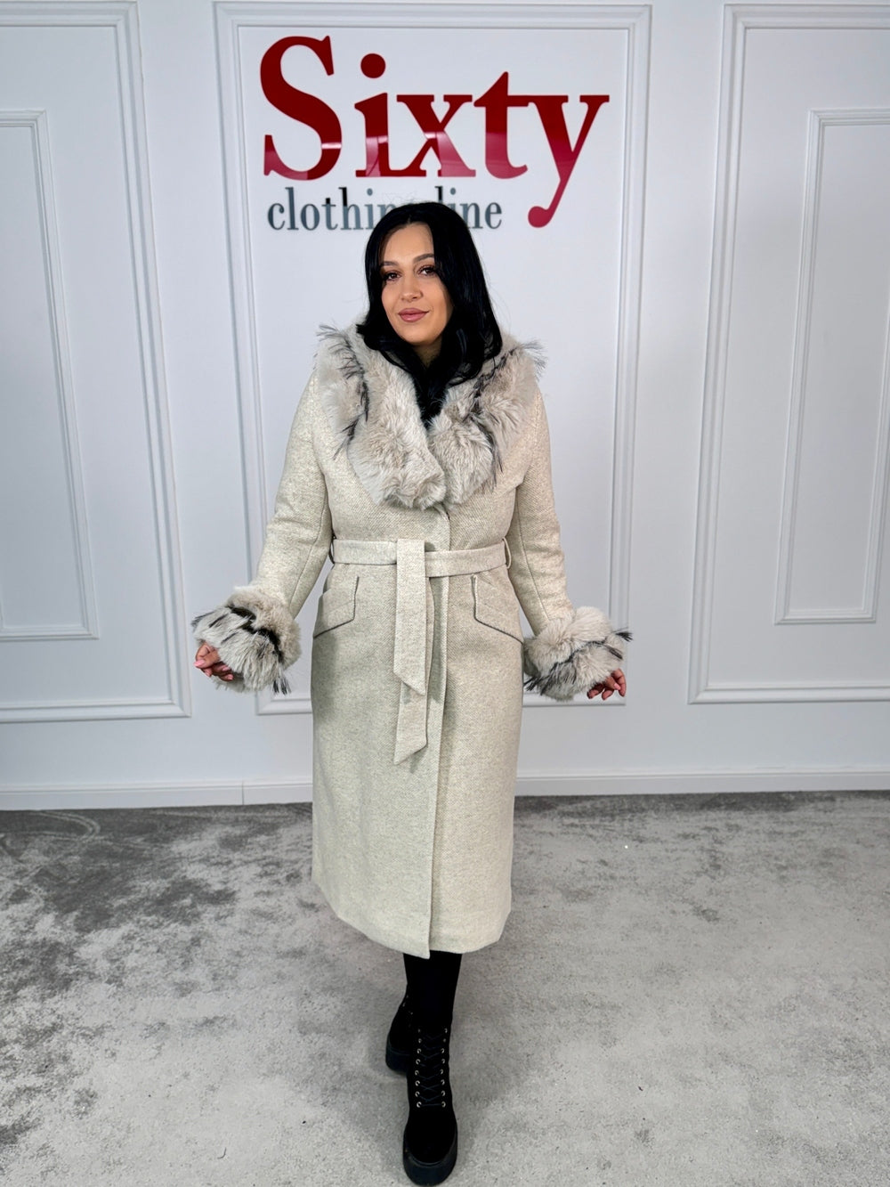 Palton stofa cu blana ecologică Bianka