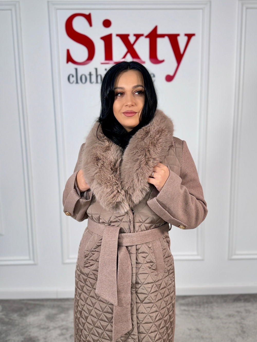 Palton stofa cu blana ecologica Nora