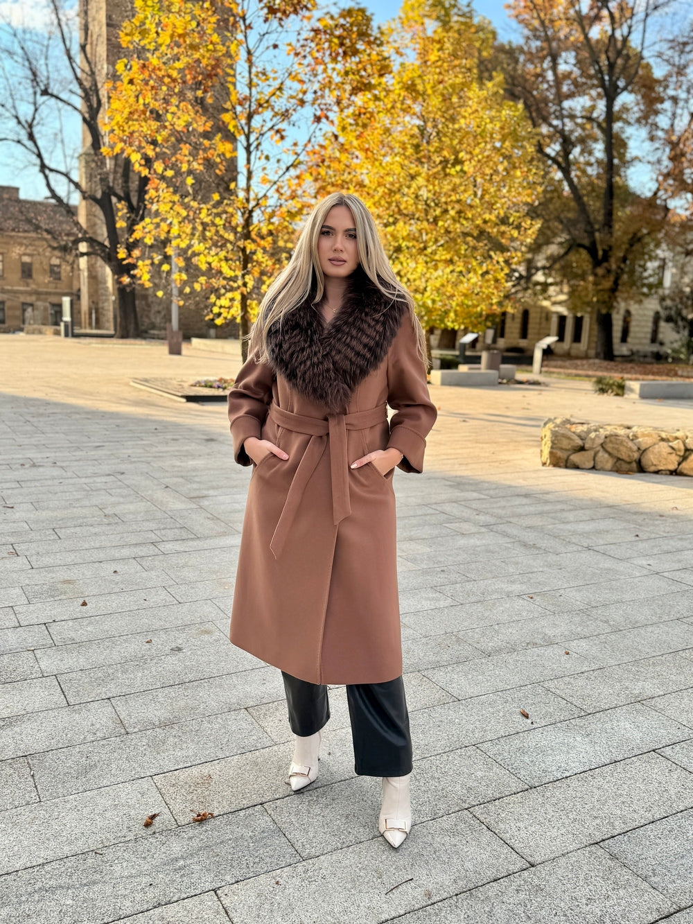 Palton lana si casmir cu blana naturala Milenka