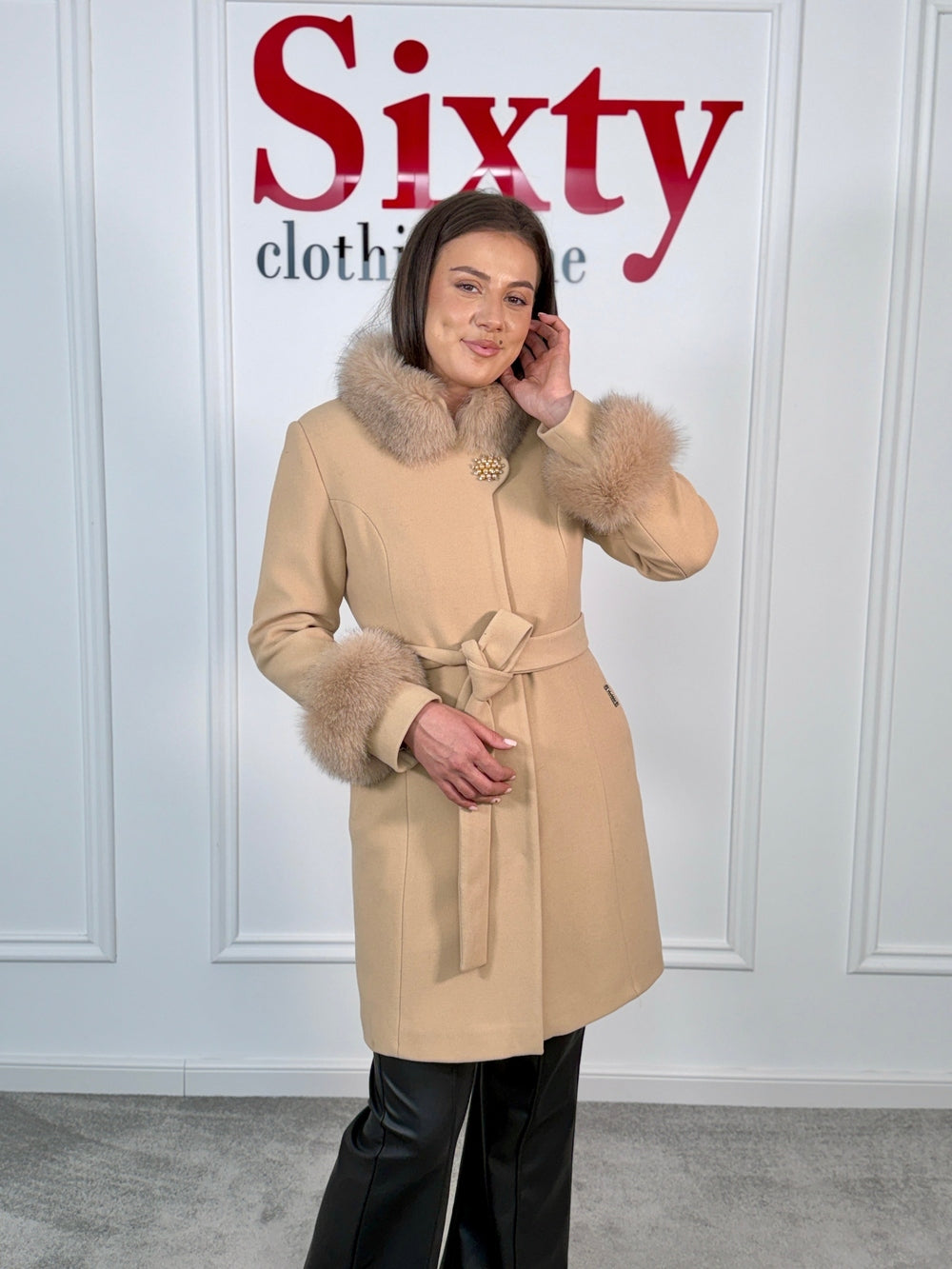 Palton lana si casmir cu blana naturala Kasia