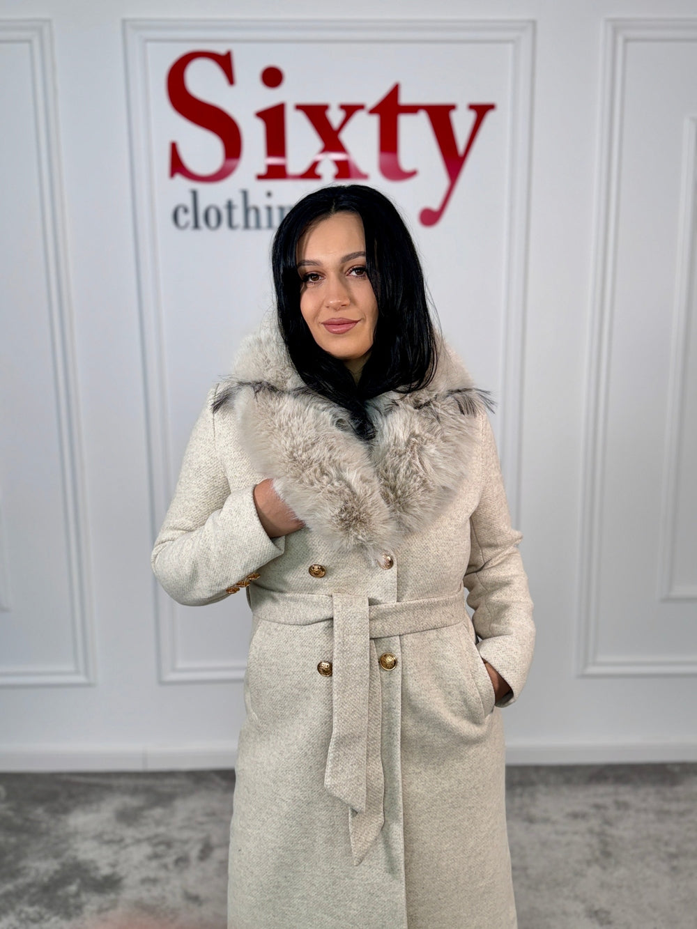 Palton stofa cu blana ecologica Sara