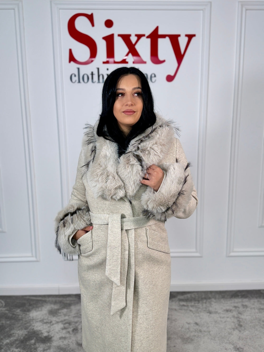 Palton stofa cu blana ecologică Bianka