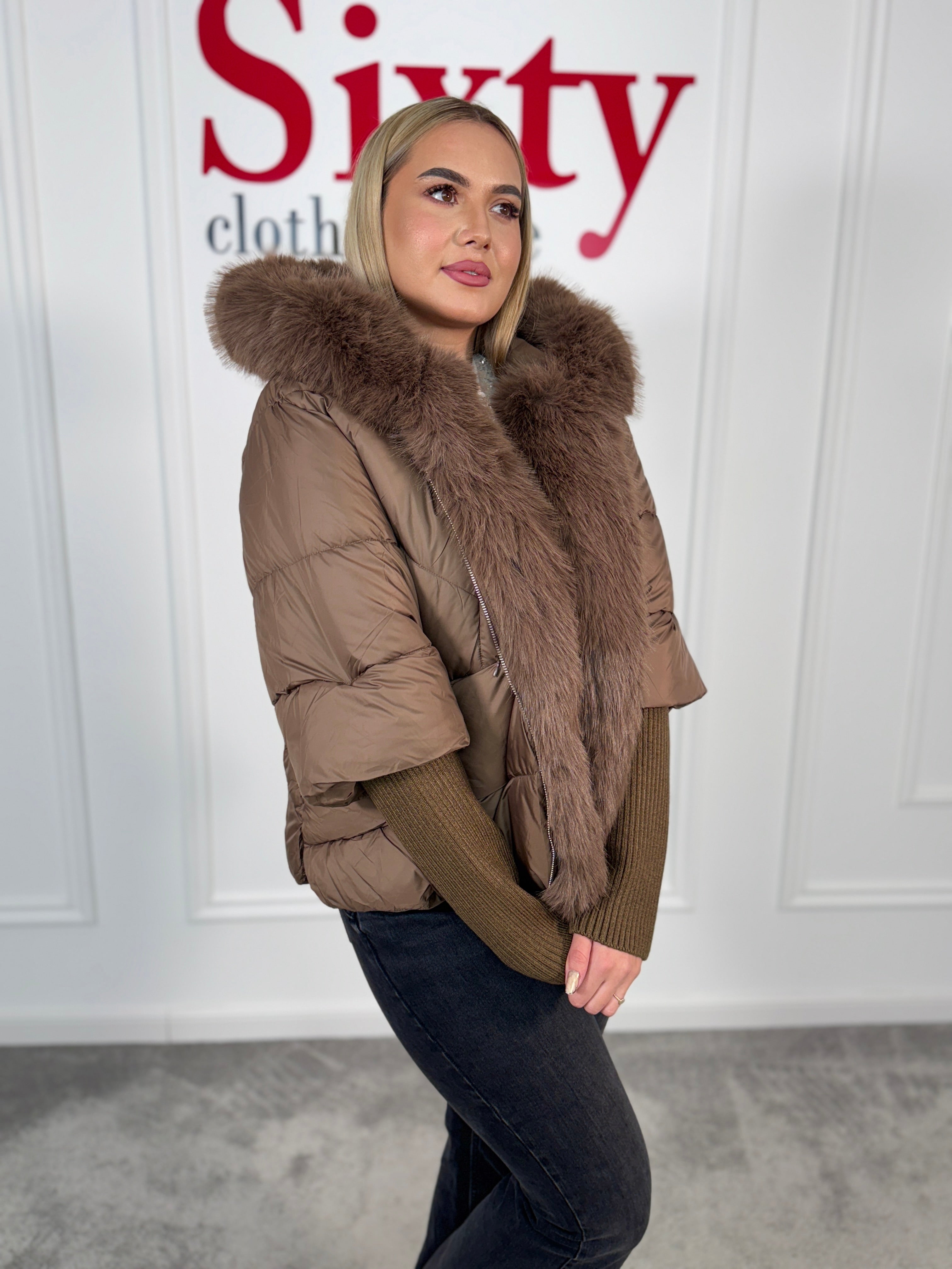 Geaca fas cu blana ecologica Ilinca