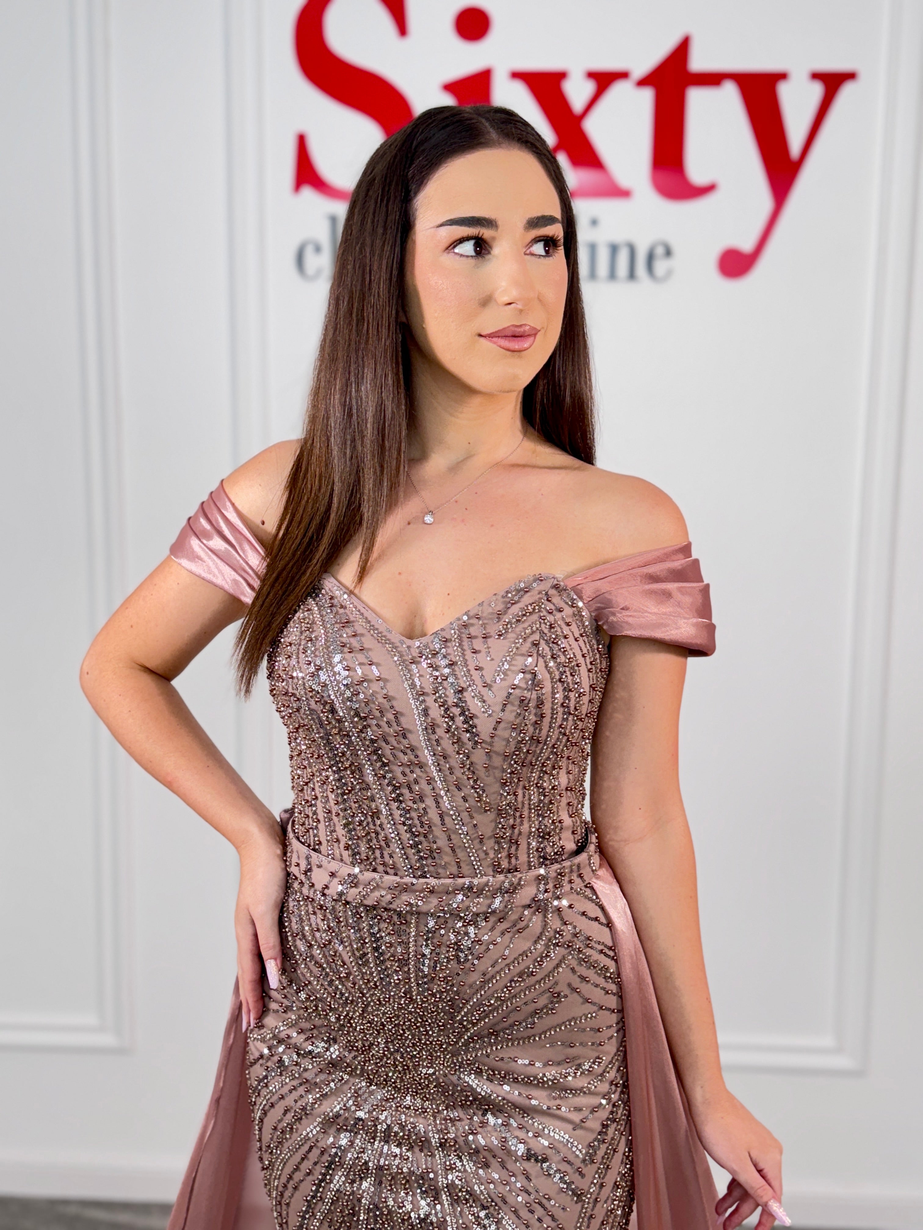 Rochie dantela cu perle Elegance