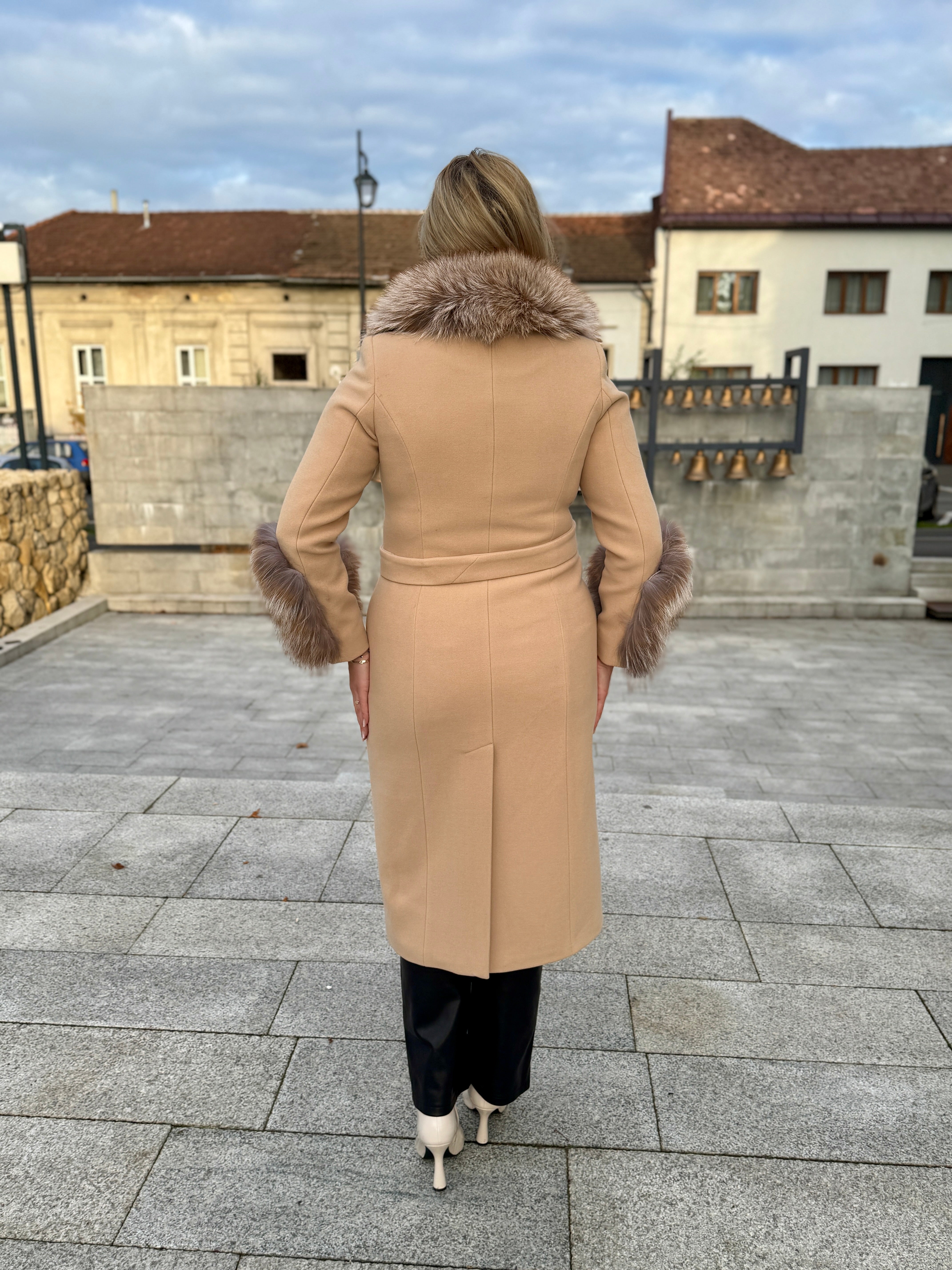 Palton lana si casmir cu blana naturala Olivia