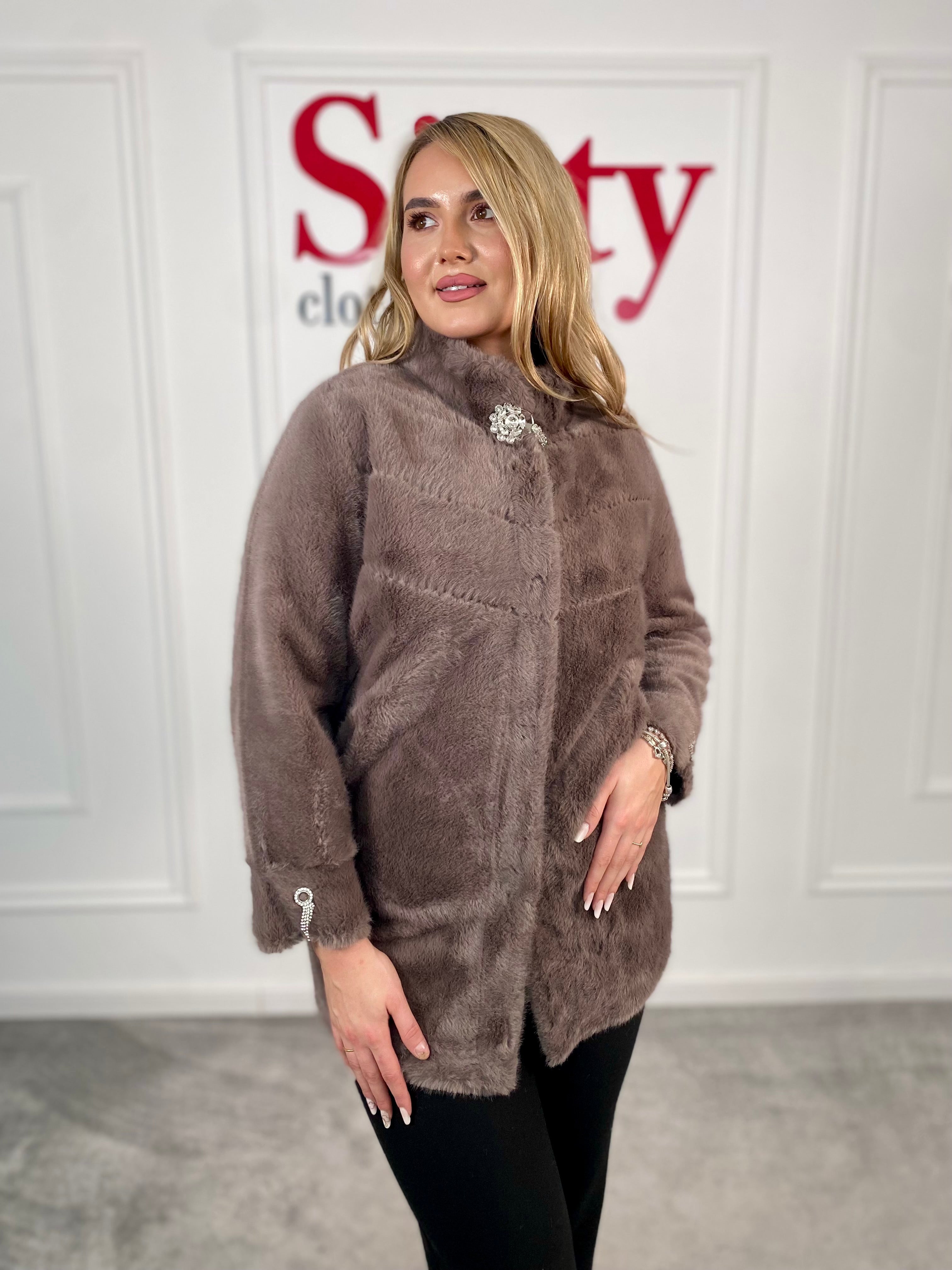 Capa blana ecologica Tasia