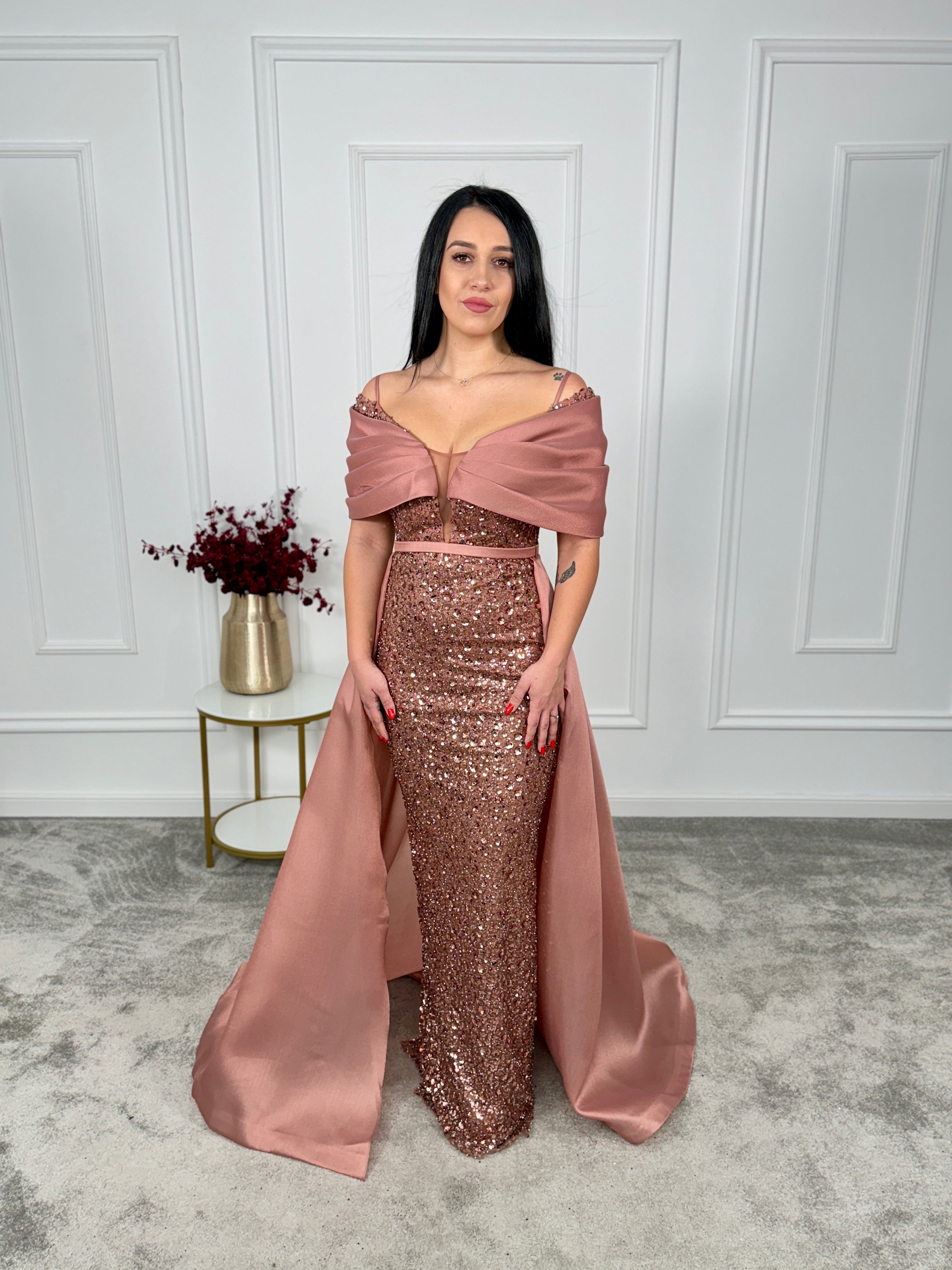 Rochie dantela cu paiete Nadeea